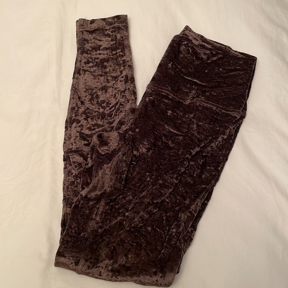 Lululemon suede tights - Picture 3 of 4